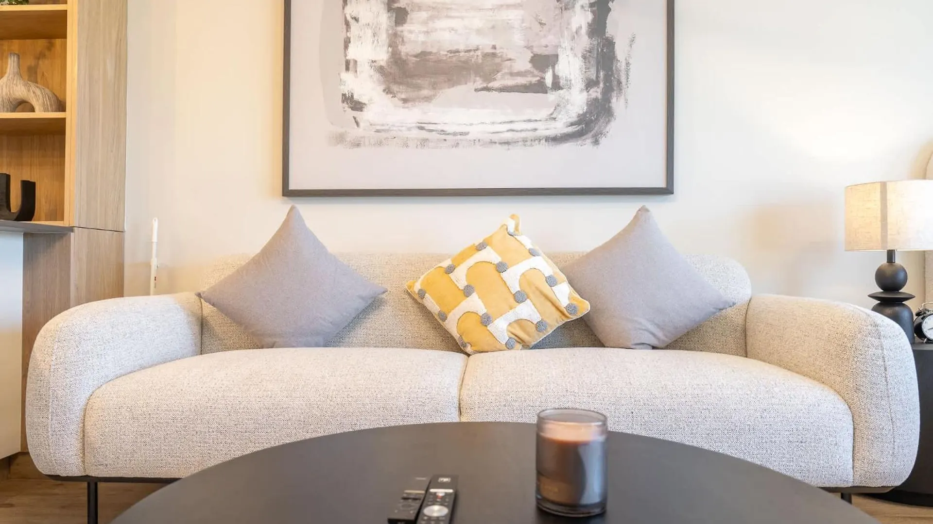 Exceptional Studio In Rokane G25 Good For 2 Dubai