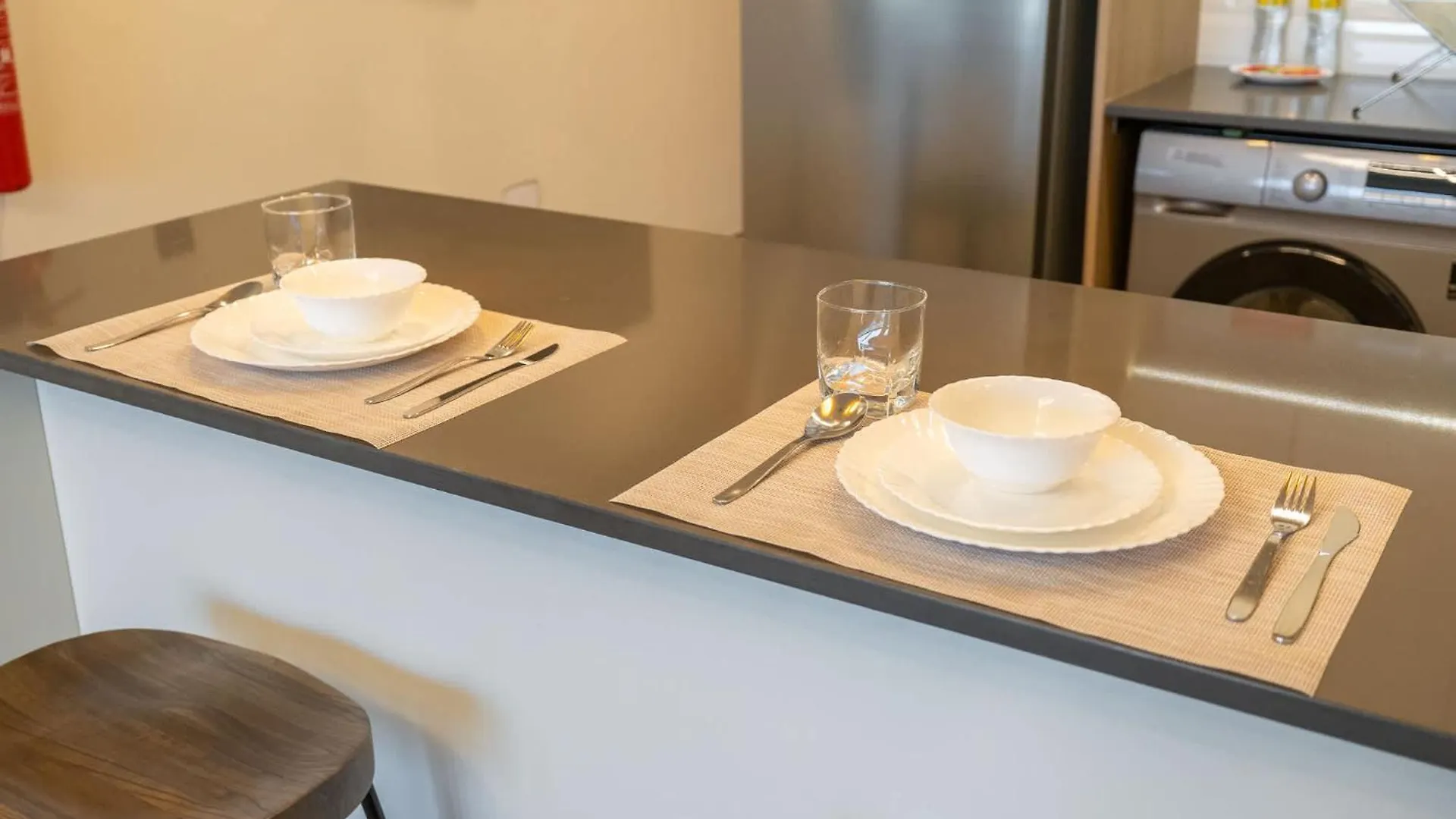 Exceptional Studio In Rokane G25 Good For 2 Дубай